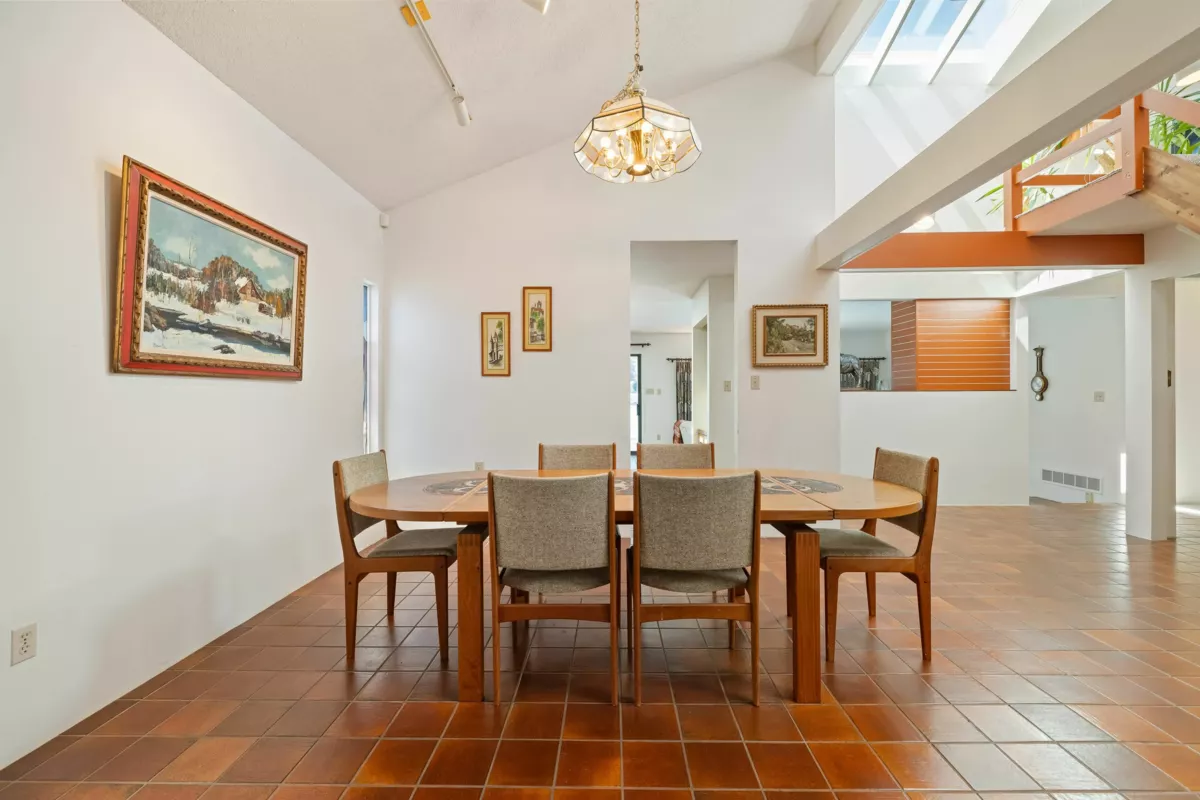 Walk-In Closet Photo of 5757 Goldenrod Crescent, Delta, BC