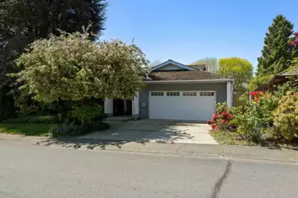5757 Goldenrod Crescent, Delta, BC, Delta — Single Family Residence for sale