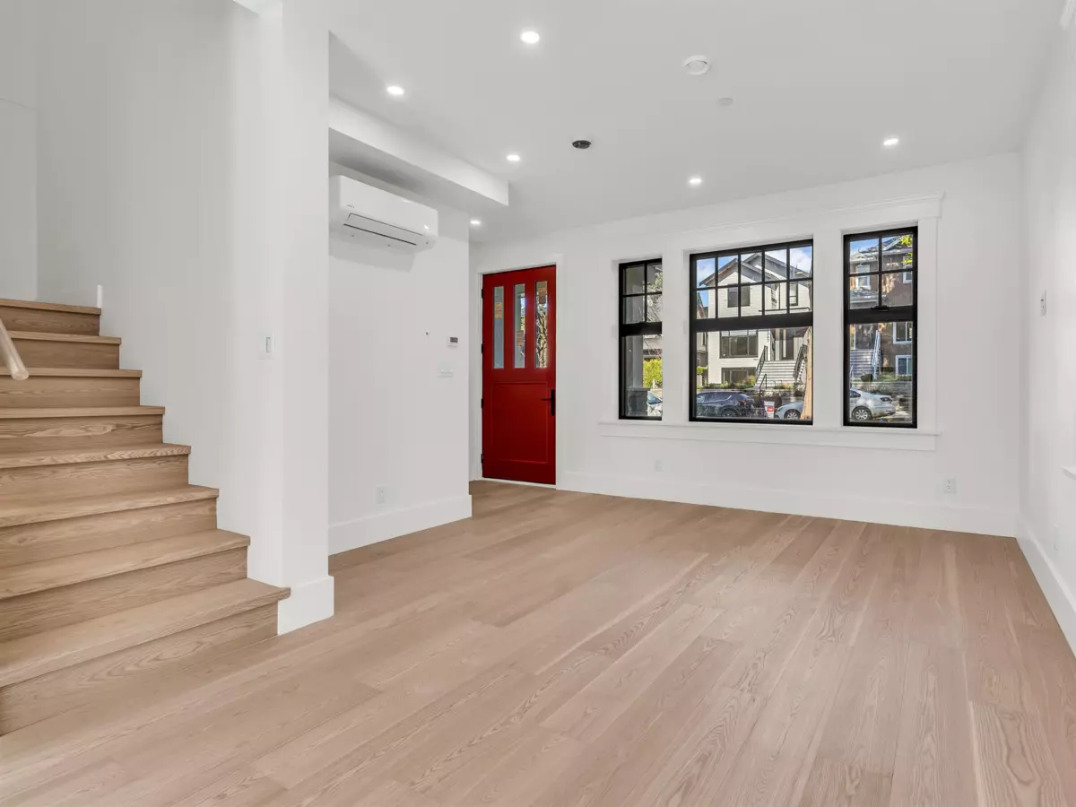Living Room Photo of 2566 W 2nd Avenue, Vancouver, BC