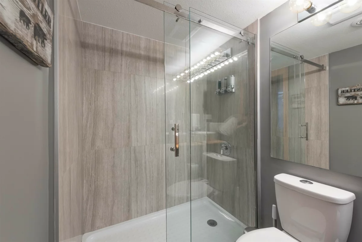 Kitchen Island Photo of 433 4314 Main Street, Whistler, BC