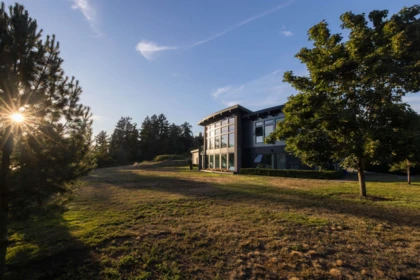Exterior Rear Photo of 7756 W Saanich Road, No City Value, BC
