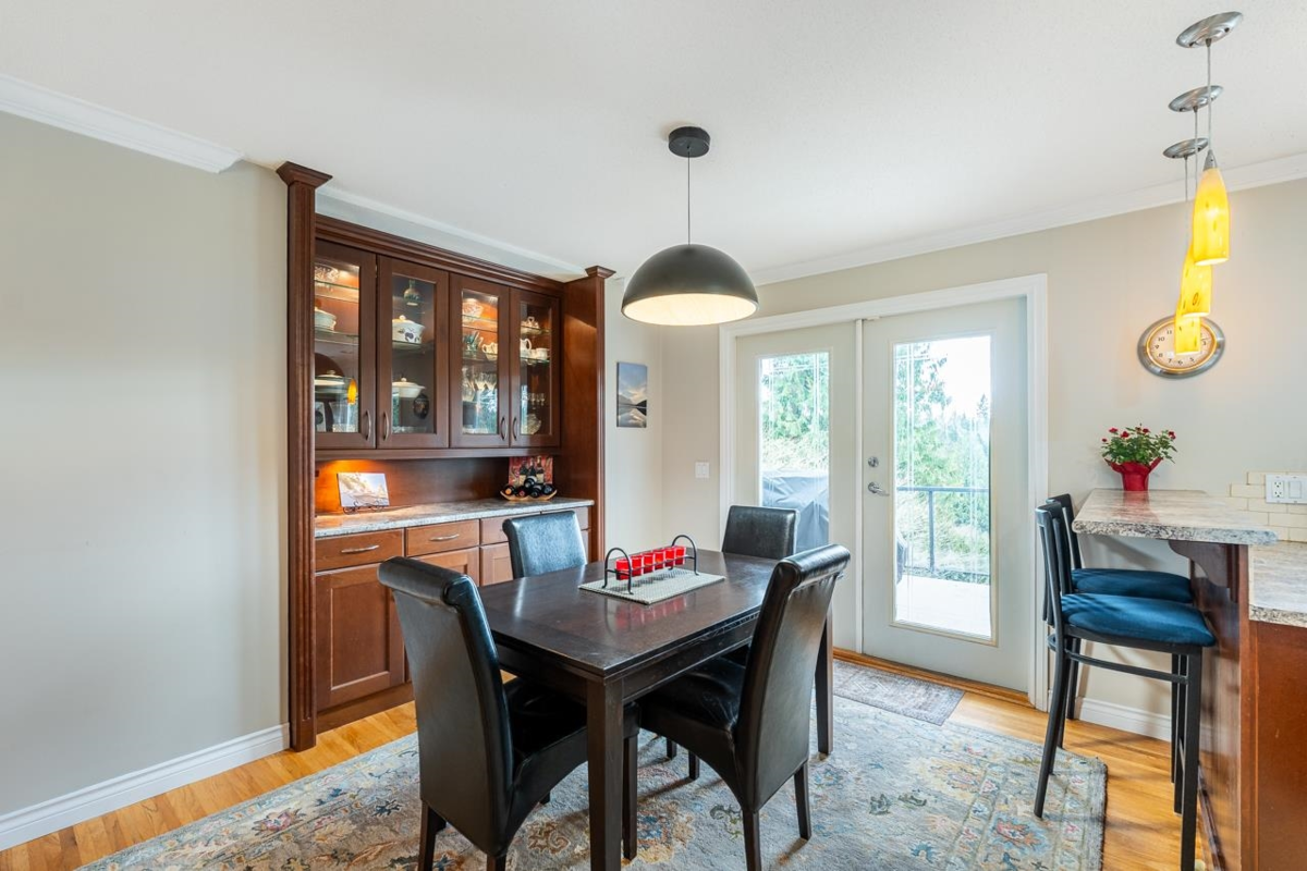 Kitchen Island Photo of 248 Harvard Drive, Port Moody, BC
