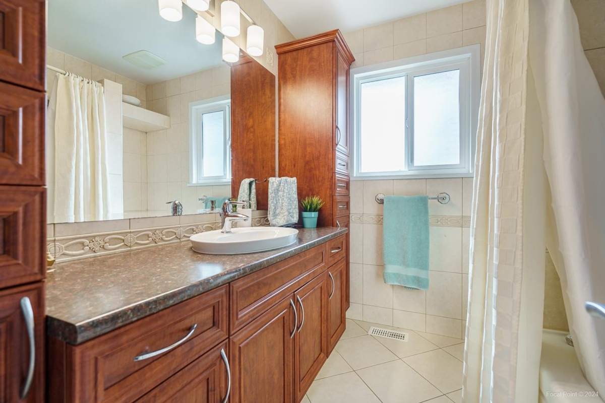 Office / Den Photo of 248 Harvard Drive, Port Moody, BC