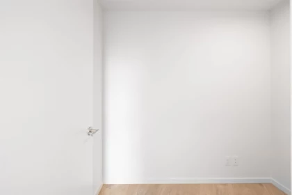 Entry Foyer Photo of 422 6808 Minoru Boulevard, Richmond, BC