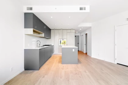 422 6808 Minoru Boulevard, Richmond, BC, Richmond — Apartment/Condo for sale