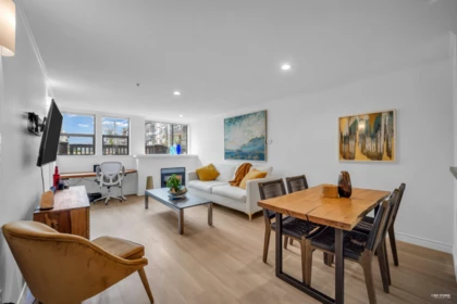 207 305 Lonsdale Avenue, North Vancouver, BC, North Vancouver — Apartment/Condo for sale