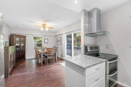 Breakfast Nook Photo of 13124 Doone Place, Surrey, BC