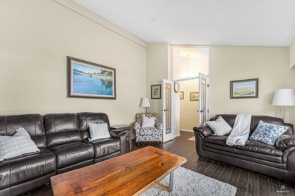 Kitchen Photo of 13124 Doone Place, Surrey, BC
