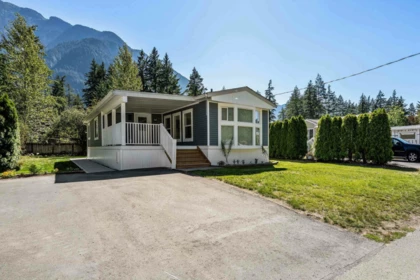 Garden / Landscaping Photo of 30 65367 Kawkawa Lake Road, Hope, BC