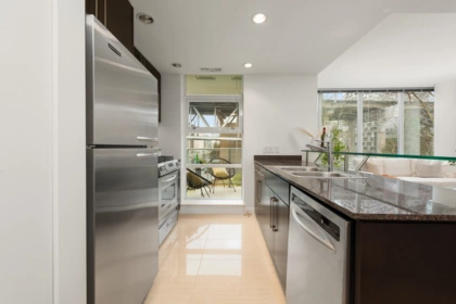 Primary Bedroom Photo of 605 633 Kinghorne Mews, Vancouver, BC