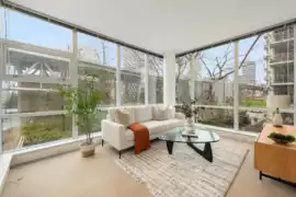 605 633 Kinghorne Mews, Vancouver, BC