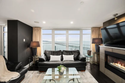 201 15097 Marine Drive, White Rock, BC, White Rock — Apartment/Condo for sale