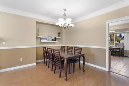 Kitchen Island Photo of 9309 134 Street, Surrey, BC