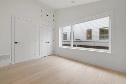 Garage Interior Photo of 1 2539 Grant Street, Vancouver, BC