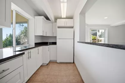 Mudroom Photo of 13576 13a Avenue, White Rock, BC