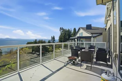 Pantry Photo of 13576 13a Avenue, White Rock, BC