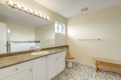 Entry Foyer Photo of 20526 66a Avenue, Langley, BC