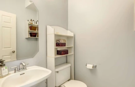 Guest Bathroom Photo of 20526 66a Avenue, Langley, BC