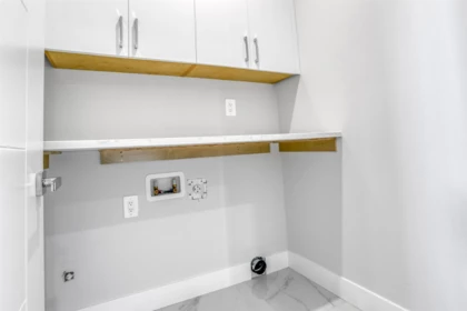 Laundry Room Photo of 19685 74 Avenue, Langley, BC