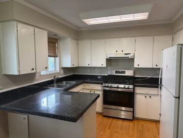 Kitchen Photo of 3491 Broadway Street, Richmond, BC