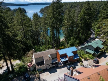 Garden / Landscaping Photo of 28 5471 Secret Cove Road, Halfmoon Bay, BC