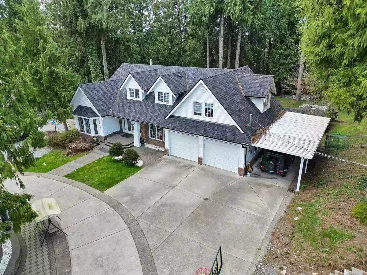 Living Room Photo of 32563 Verdon Way, Abbotsford, BC
