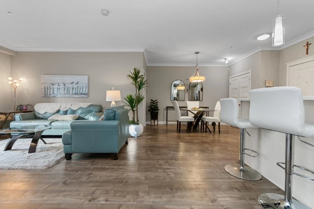 Dining Area Photo of 104 45630 Spadina Avenue, Chilliwack, BC