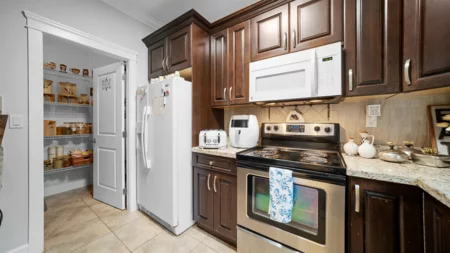 Hot Tub / Spa Photo of 15038 70 Avenue, Surrey, BC