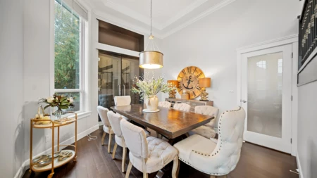 Kitchen Island Photo of 15038 70 Avenue, Surrey, BC