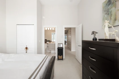 Basement Recreation Room Photo of 2 5551 Admiral Way, Delta, BC