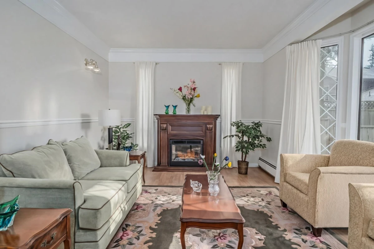 Dining Area Photo of 4257 199a Street, Langley, BC