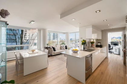 Kitchen Photo of 505 1201 Marinaside Crescent, Vancouver, BC