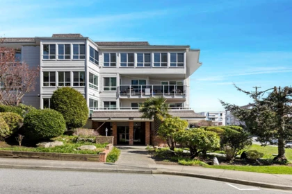 303 1322 Martin Street, White Rock, BC, White Rock — Apartment/Condo for sale