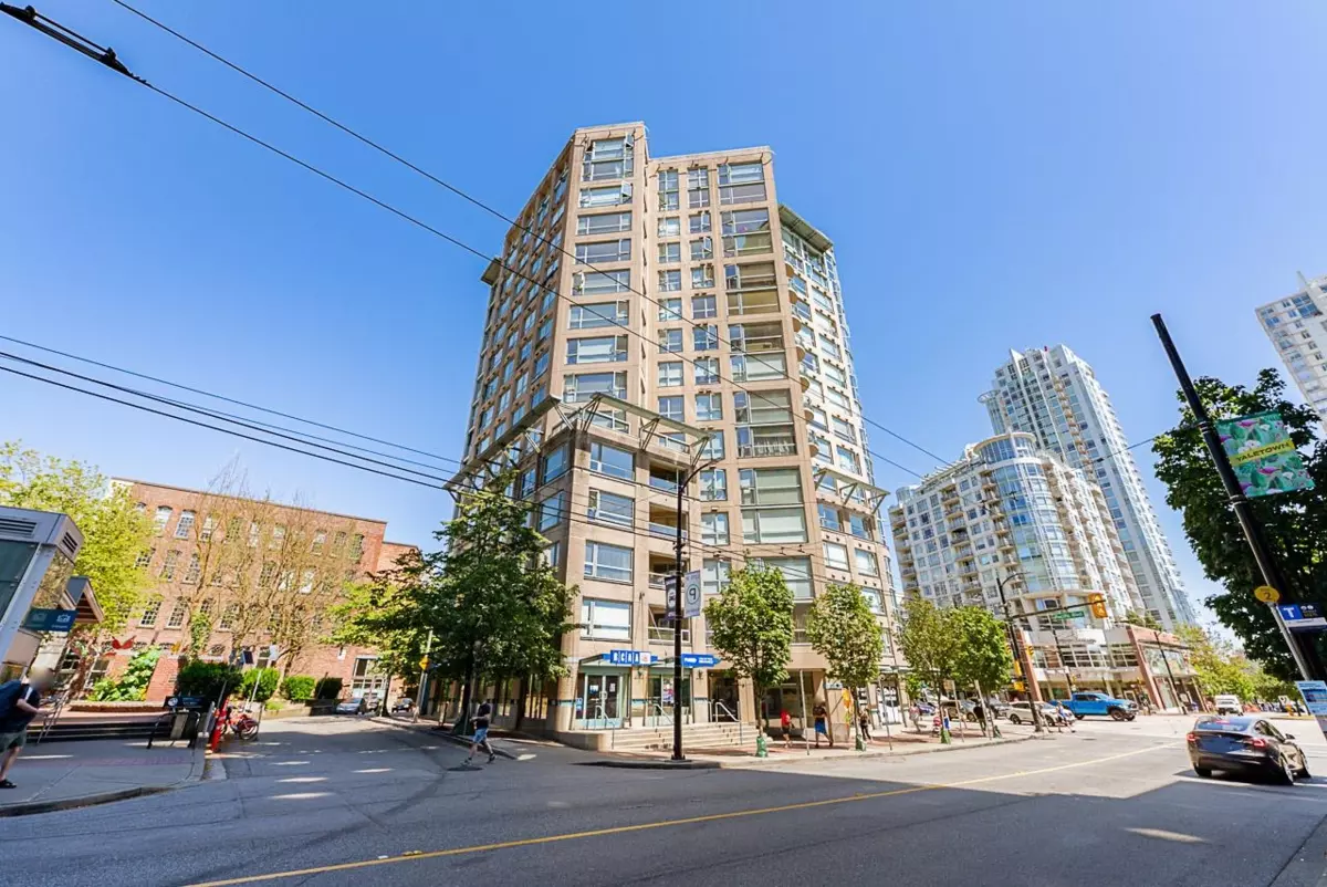 Exterior Rear Photo of 1304 283 Davie Street, Vancouver, BC