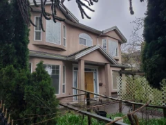 2612 E 49th Avenue, Vancouver, BC