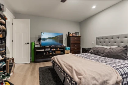 Garage Interior Photo of 2 45154 Nicomen Crescent, Chilliwack, BC