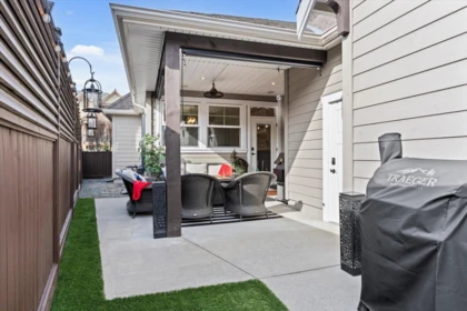 Hot Tub / Spa Photo of 2 45154 Nicomen Crescent, Chilliwack, BC