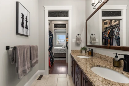 Laundry Room Photo of 2 45154 Nicomen Crescent, Chilliwack, BC