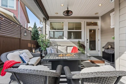 Swimming Pool Photo of 2 45154 Nicomen Crescent, Chilliwack, BC