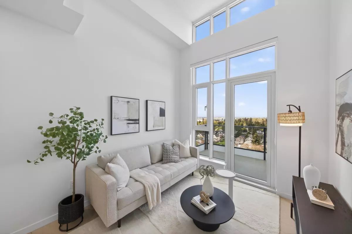 Family Room Photo of 1008 8415 Granville Street, Vancouver, BC