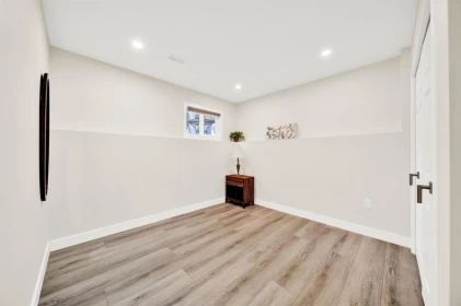 Basement Recreation Room Photo of 3825 Azalea Place, Port Coquitlam, BC