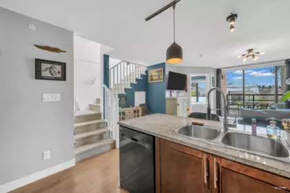 PH20 2150 E Hastings Street, Vancouver, BC, Vancouver — Apartment/Condo for sale
