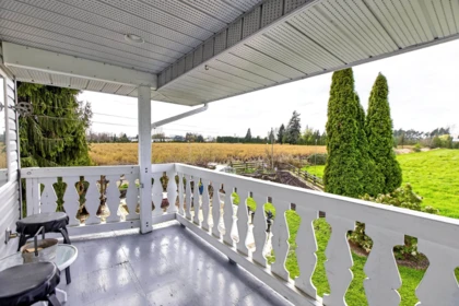 Basement Recreation Room Photo of 15023 Harris Road, Pitt Meadows, BC