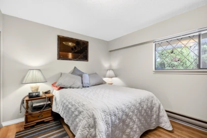 Hallway Photo of 15023 Harris Road, Pitt Meadows, BC