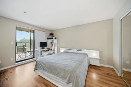 Bedroom 3 Photo of 416 10866 City Parkway, Surrey, BC