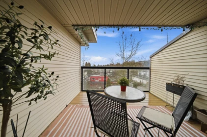 Guest Bathroom Photo of 416 10866 City Parkway, Surrey, BC