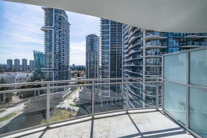 Staircase Photo of 1806 13318 104 Avenue, Surrey, BC