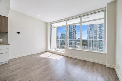 Walk-In Closet Photo of 1806 13318 104 Avenue, Surrey, BC