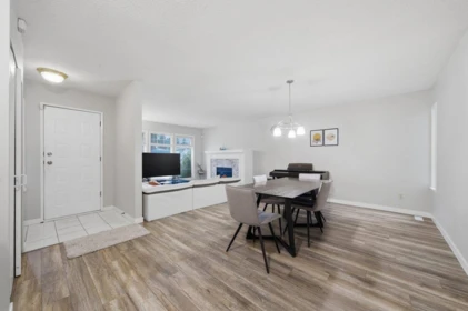 1155 Esperanza Drive, Coquitlam, BC, Coquitlam — Single Family Residence for sale