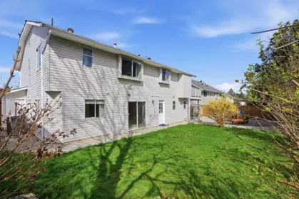 Outdoor Patio Photo of 5 11954 Hawthorne Street, Maple Ridge, BC